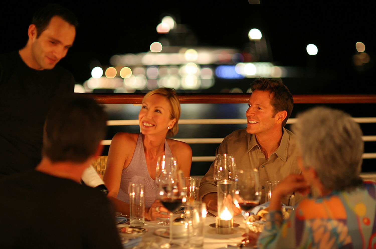 DELUXE NIGHT CRUISE WITH FIREWORKS - ADULTS ONLY